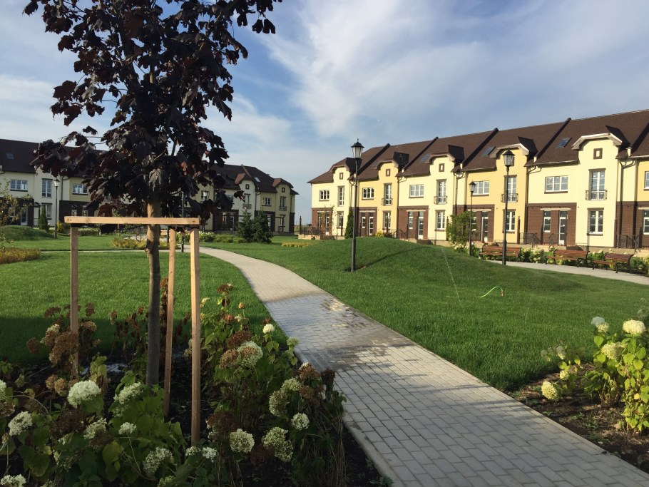 Таунхаусы Фирсановка лайф