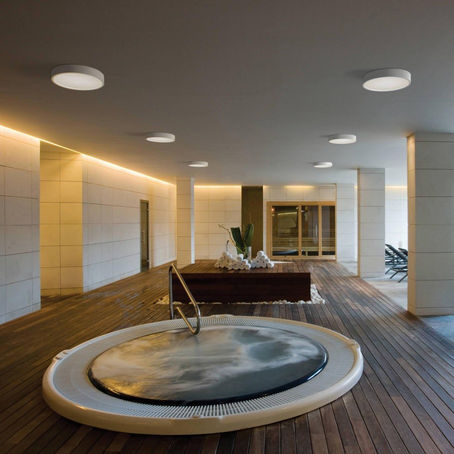 Магнитная трековая система освещения