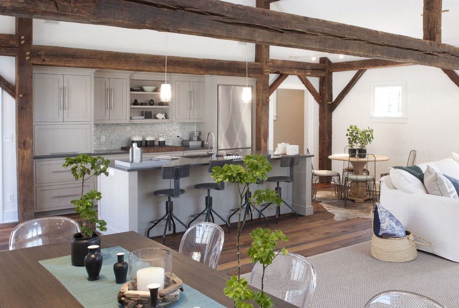 Потолок в деревенском стиле