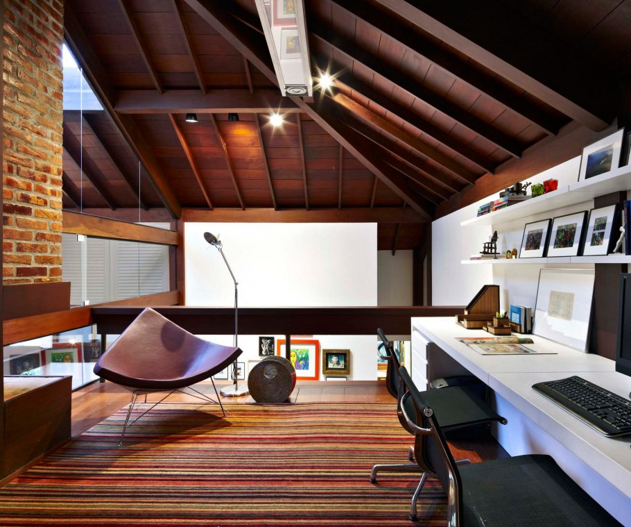 Кабинет в частном доме
