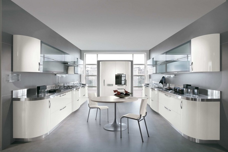 Современная кухня в два ряда