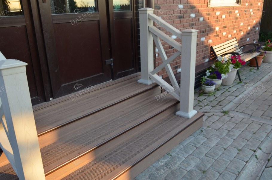 Лестница трио уличная из ДПК