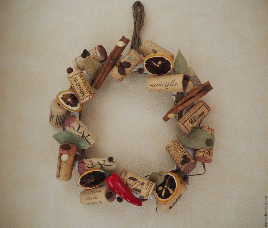 Декоративные венки на кухню