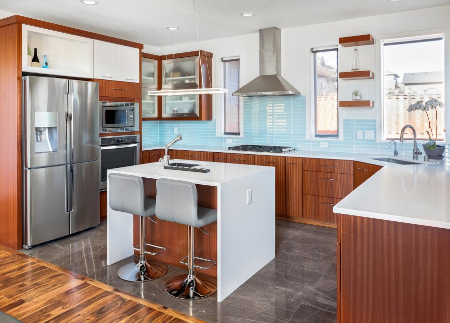 Кухня островная планировка