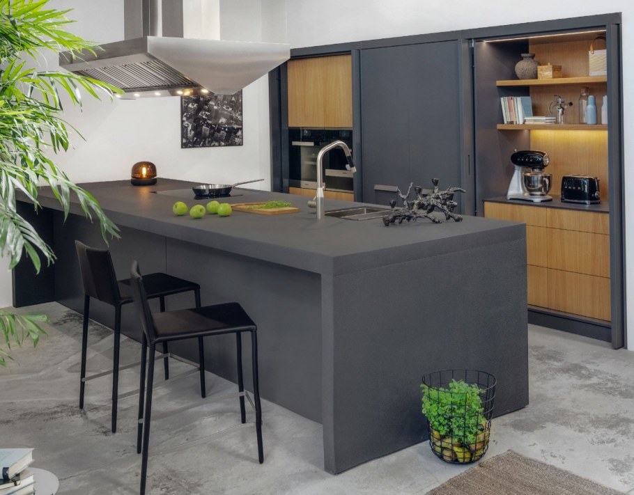 Кухонный остров с выдвижным столом