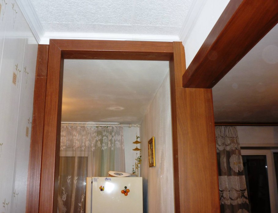 Отделка дверного проема