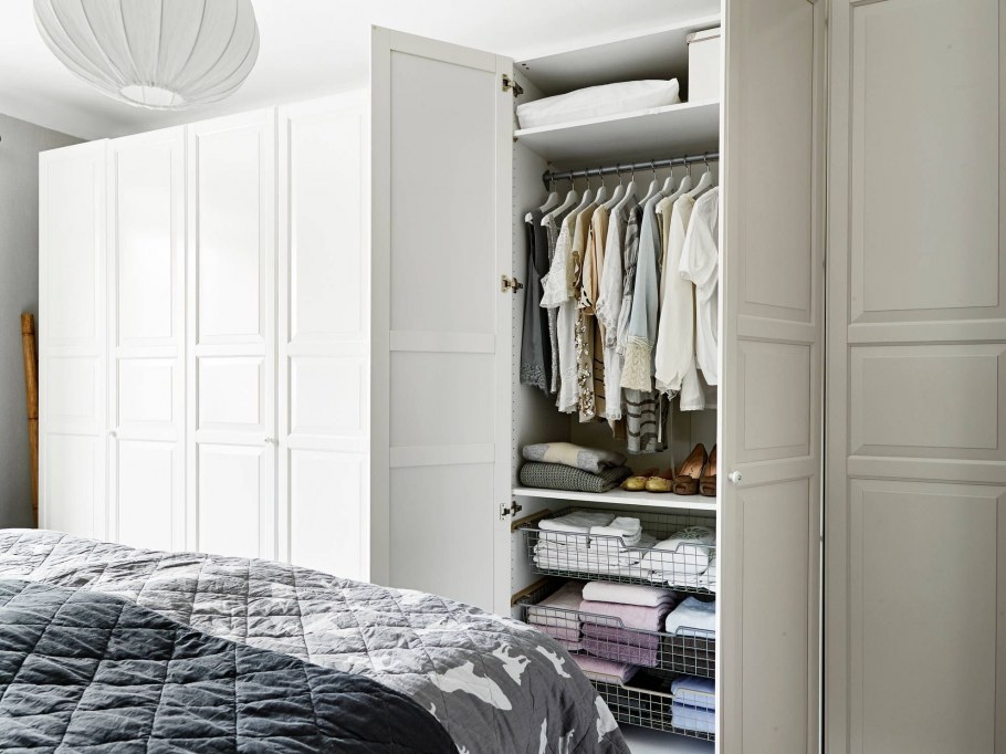 Шкаф в скандинавском стиле