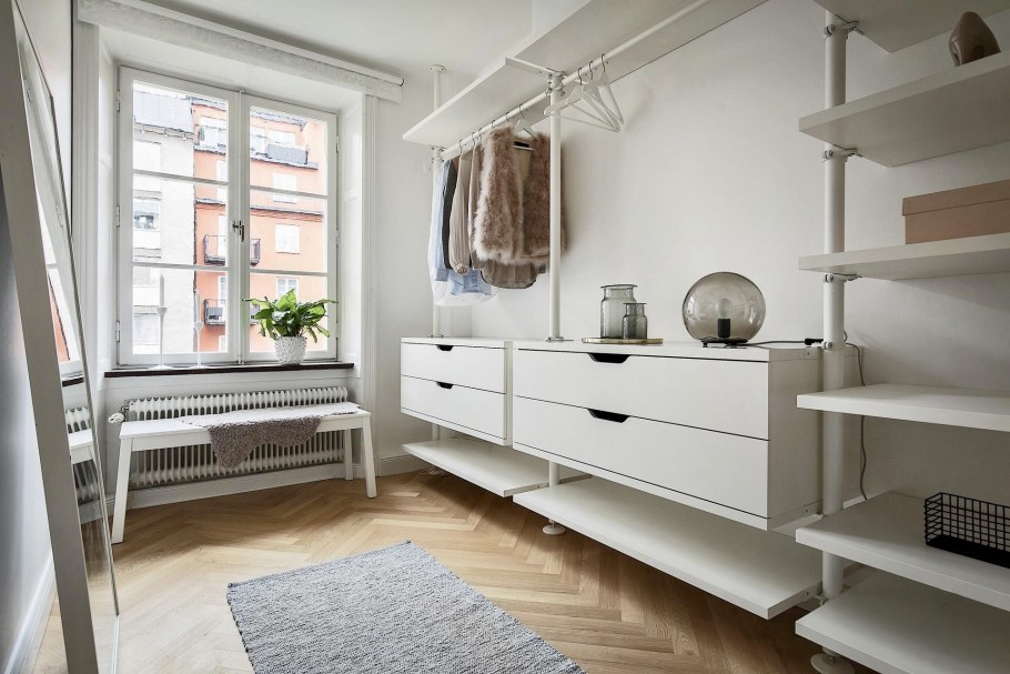 Гардеробная в спальне Скандинавский стиль