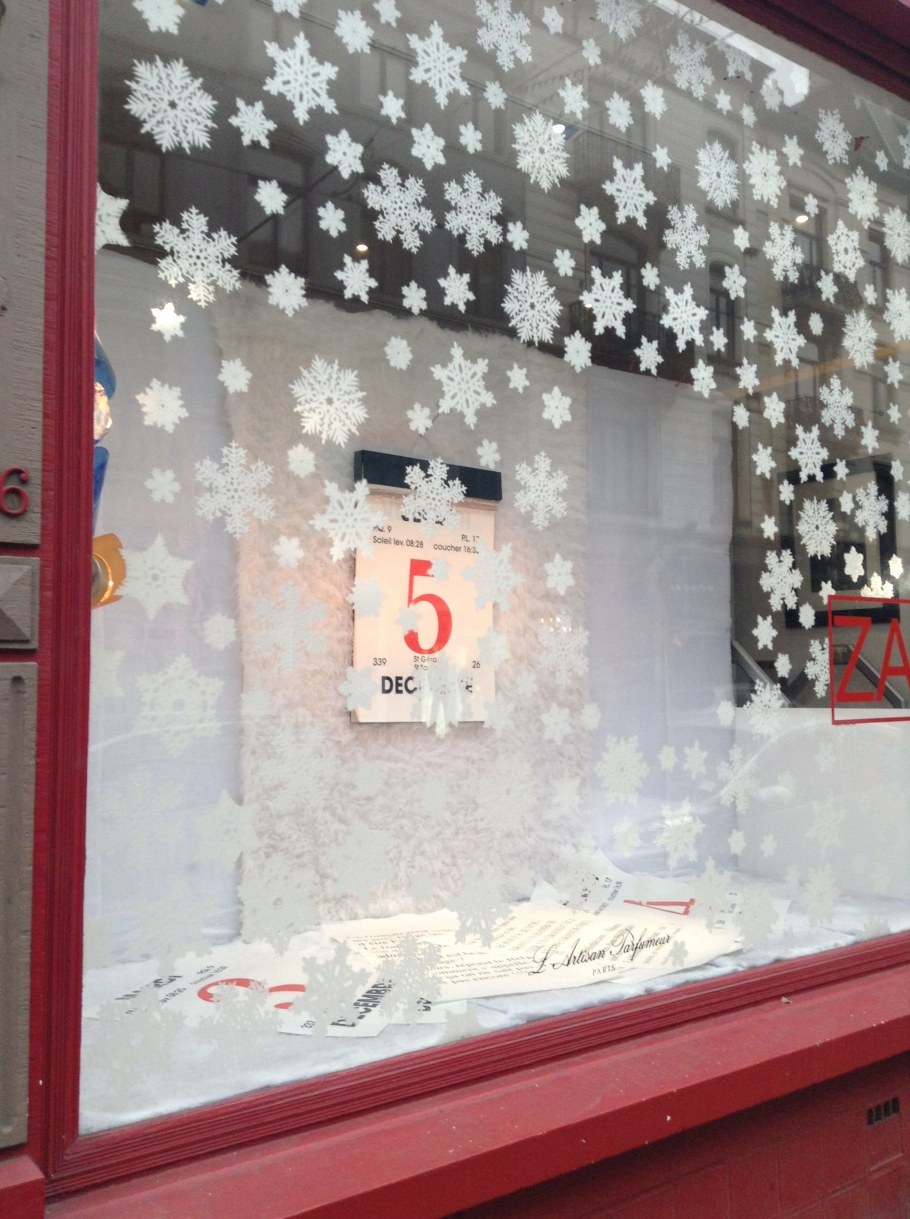 Витрина для украшений