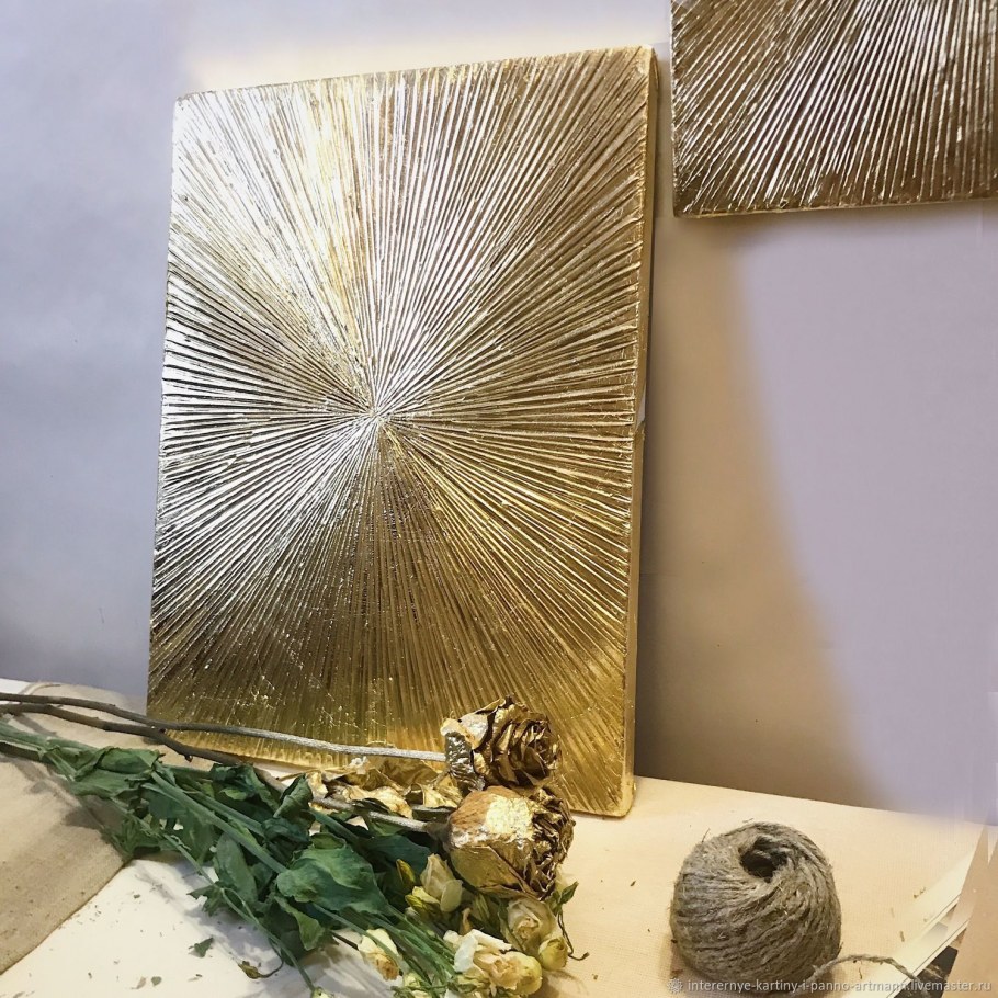 Интерьерное панно золото