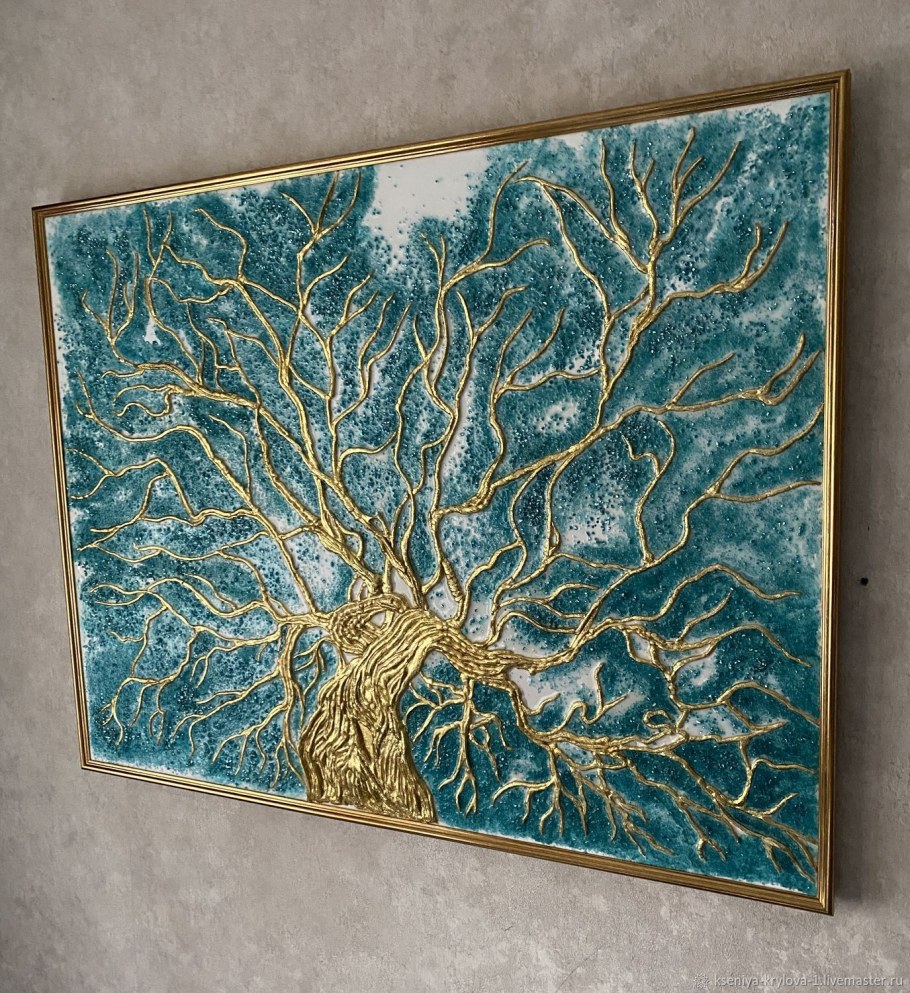 Дерево золото