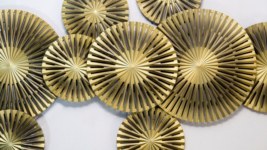 Гипсовое панно