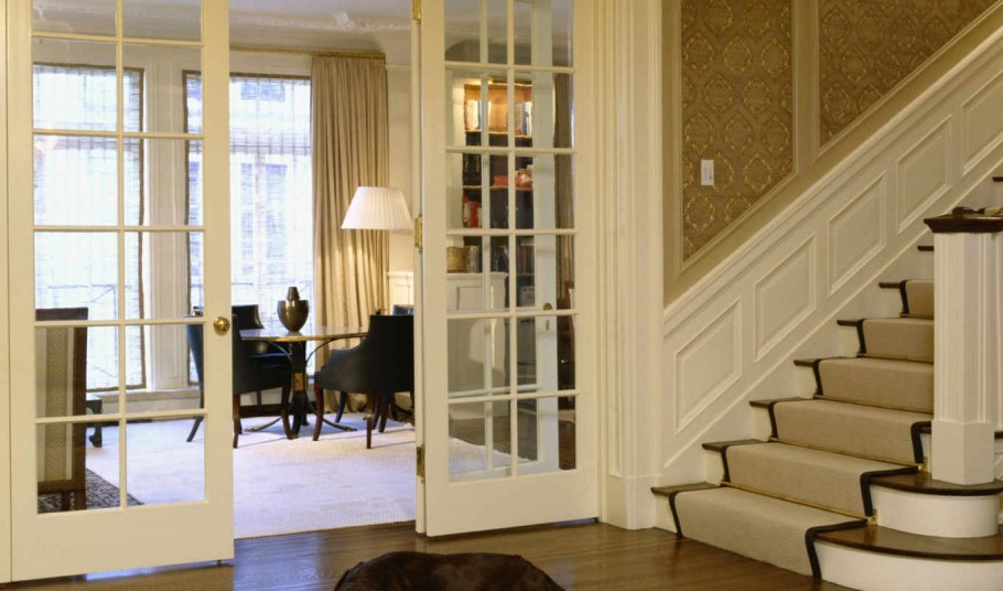 Двери в гостиную