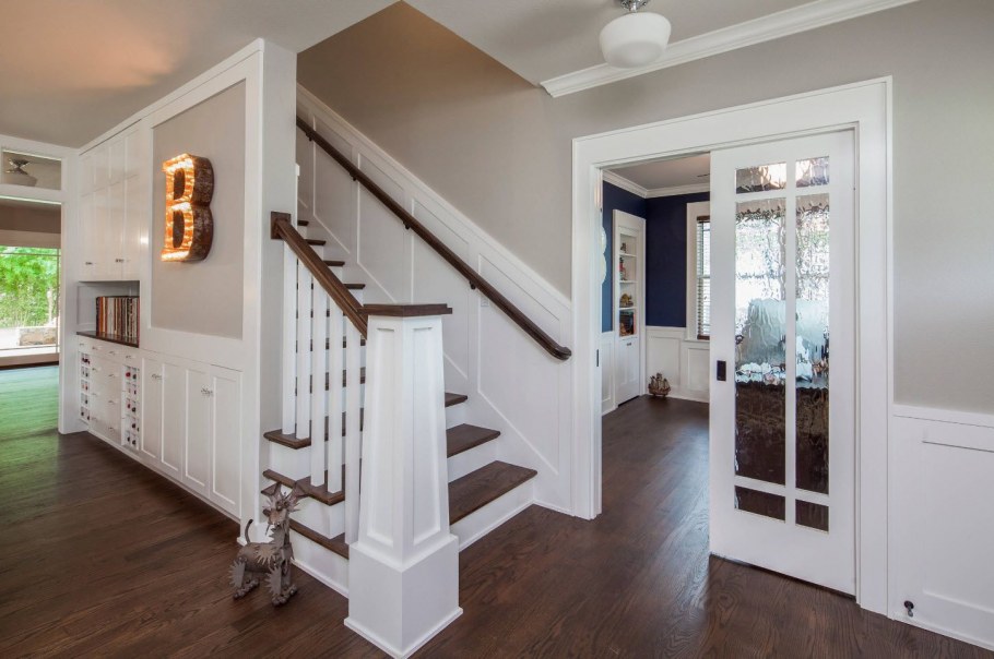 Дверь на лестнице