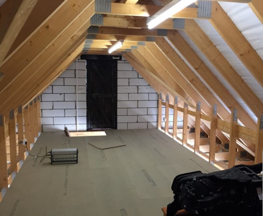 Постройка мансарды