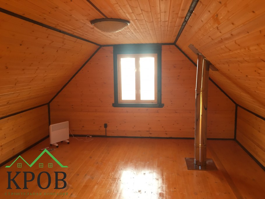 Мансарда с балконом