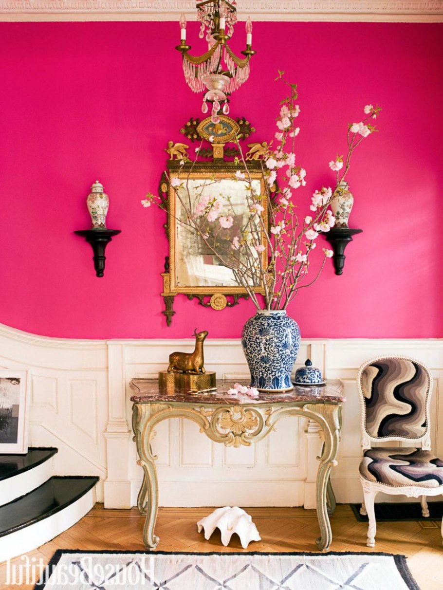 Розовый и золотой в интерьере