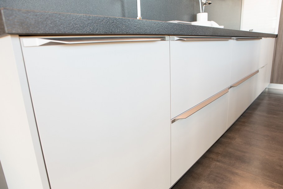 Ручка профильная Viefe curve