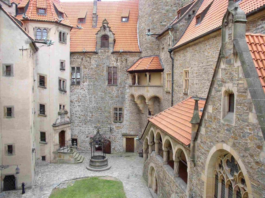 Замок Боузов