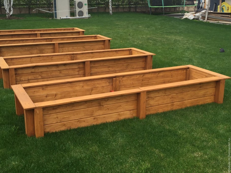 Деревянные короба для грядок