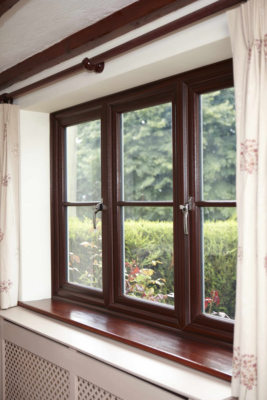 Окна Проплекс золотой дуб