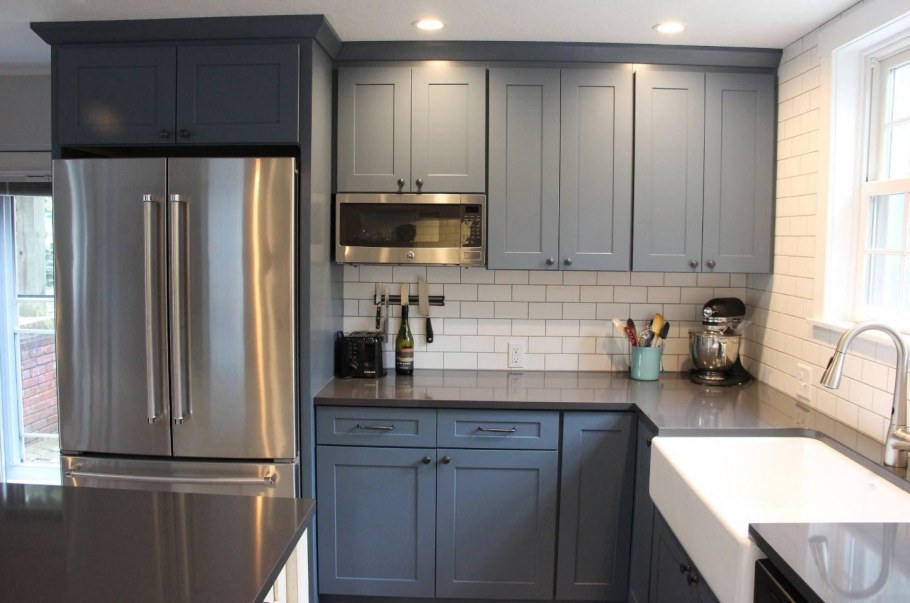 Кухня Egger Stone Grey