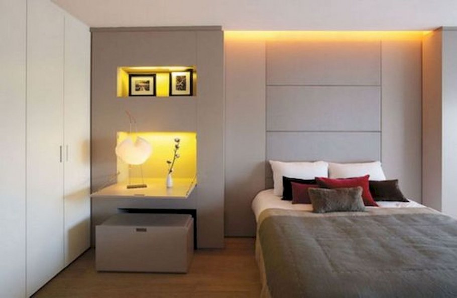 Ниша с подсветкой в спальне