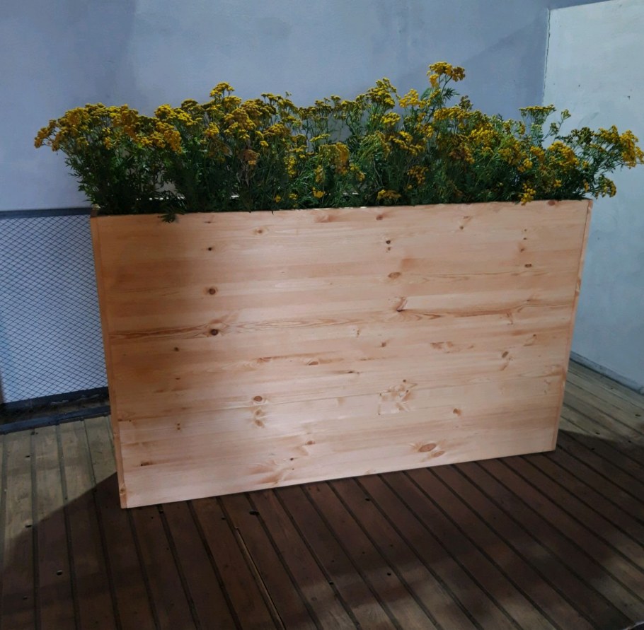 Компактная клумба