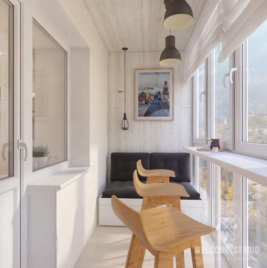 Деревянный балкон