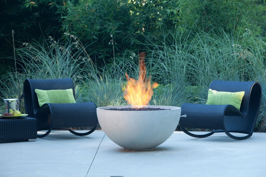 Уличный биокамин