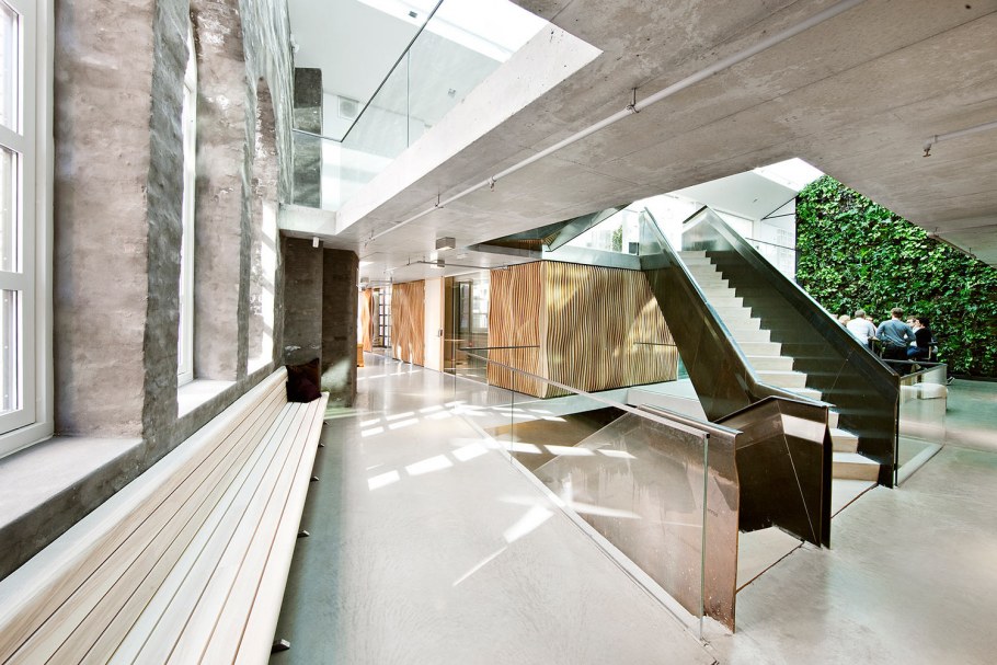 Дом эллипс в Португалии