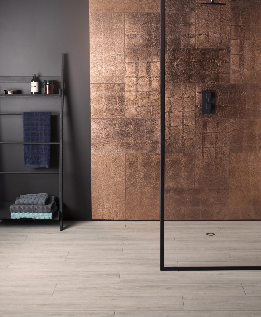 Укрепленная медная стена