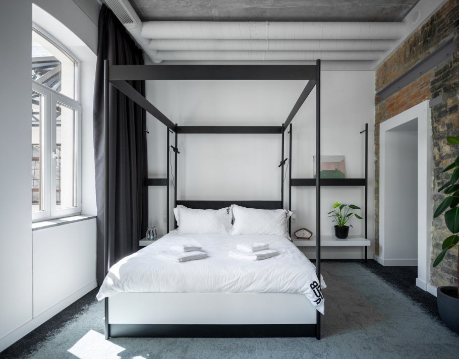 Маленькая спальня в стиле Баухауз