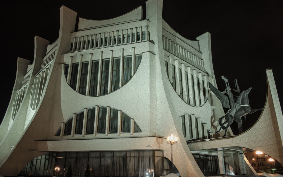 Новая архитектура в России театр