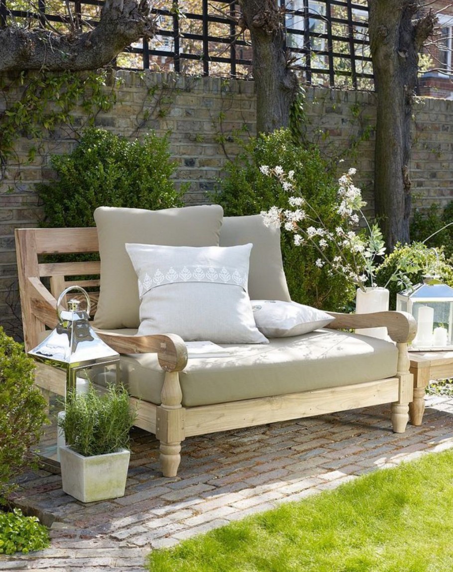 Красивые скамейки для сада