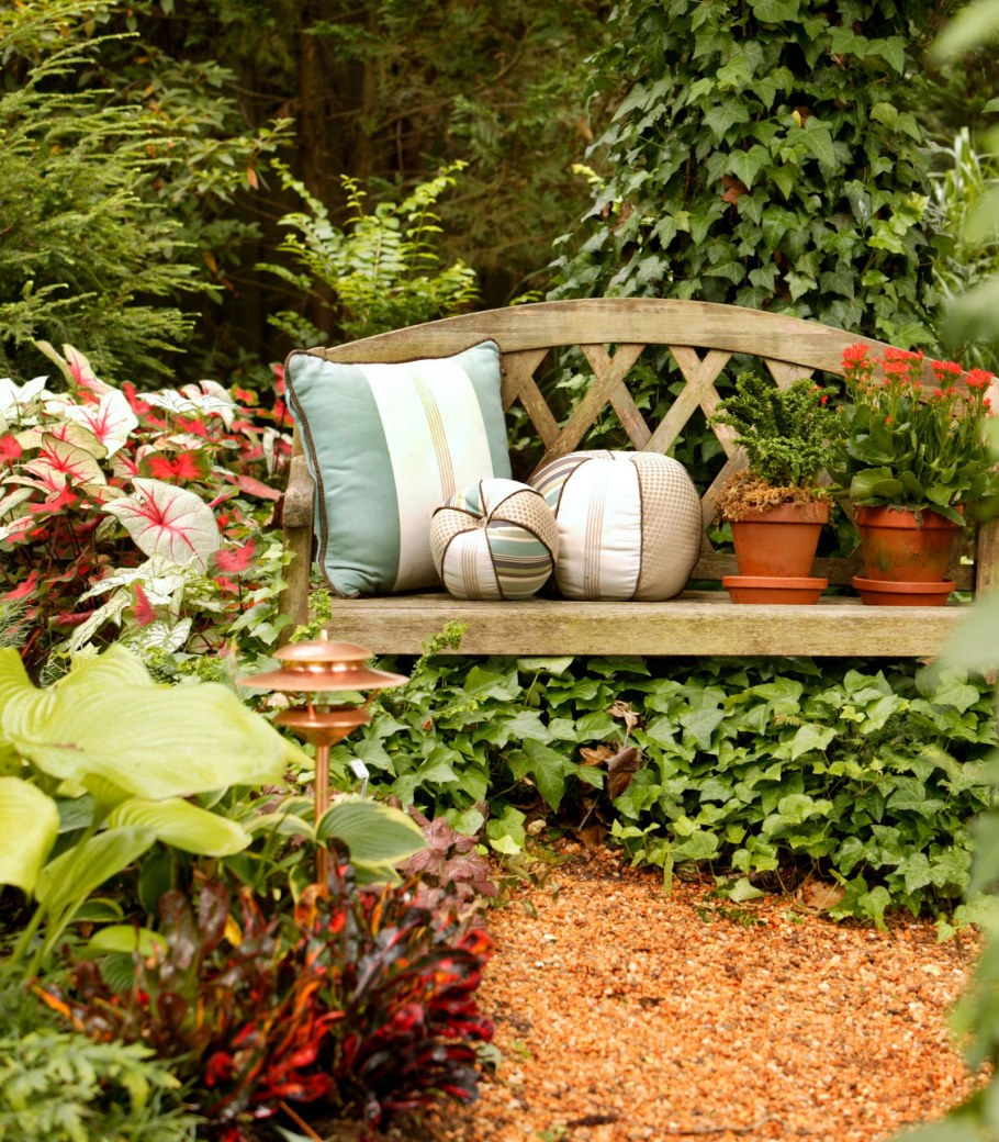 Дизайнерские скамейки для сада