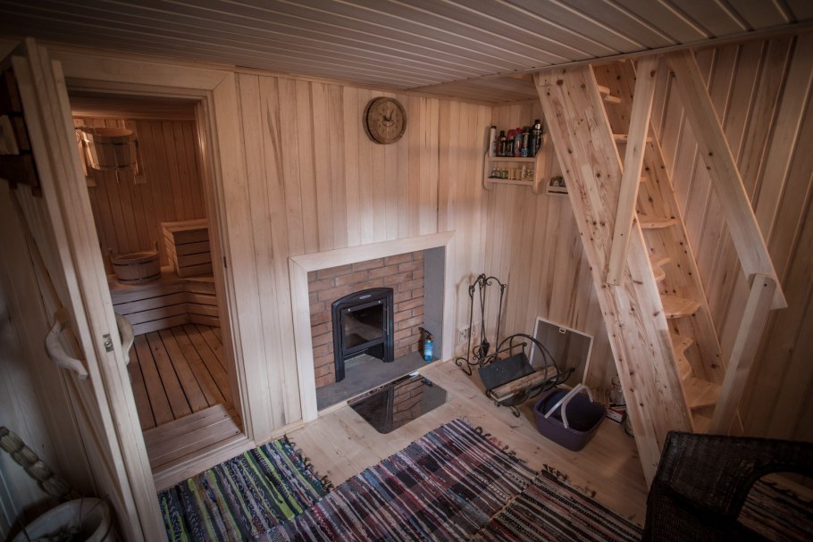 Интерьер бани с мансардой 6х4
