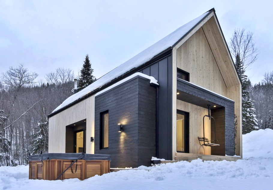 Дом шалаш с пристройкой