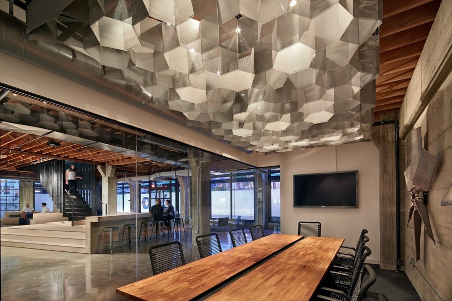 Креативный потолок