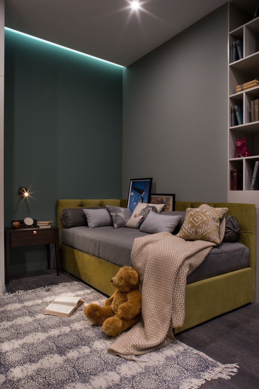 Сочетание холодного и теплого освещения в интерьере