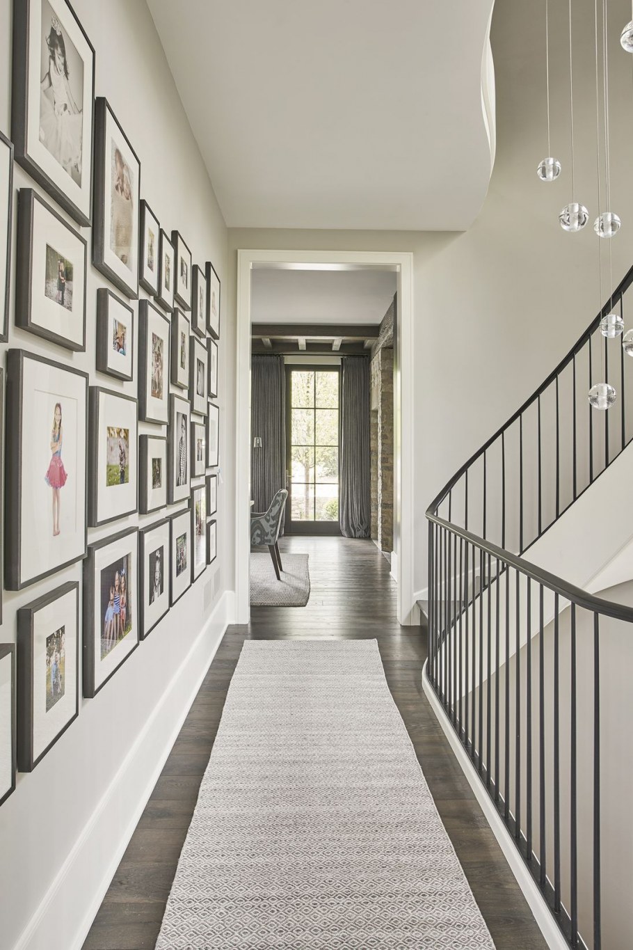 Холл в доме интерьер