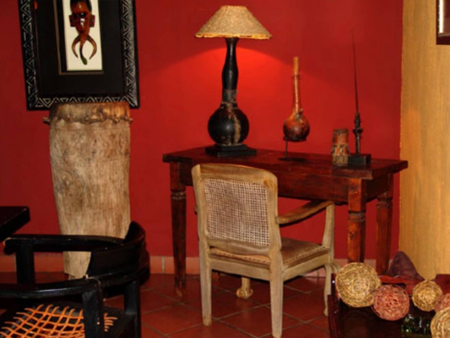 Колониальный стиль резьба