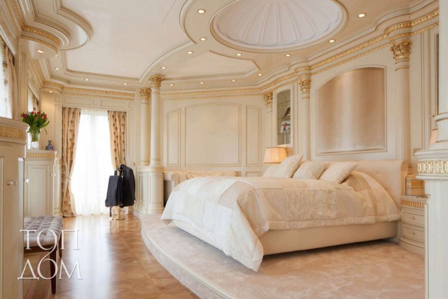 Интерьер спальни в классическом стиле