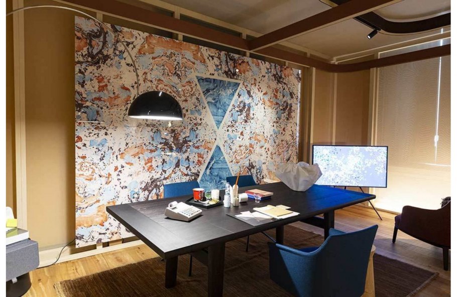 Старая каменная стена Италия