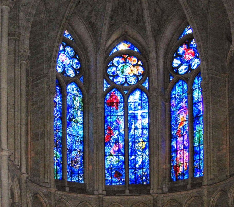 Кафедральный собор Реймса витраж