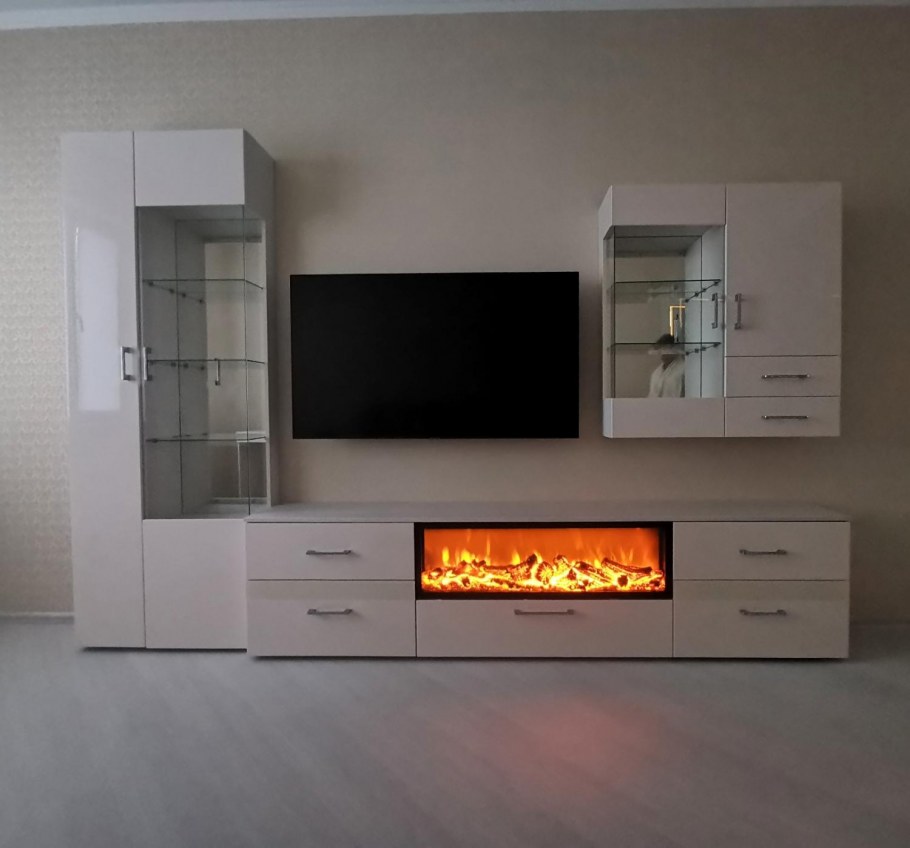 Комната с камином