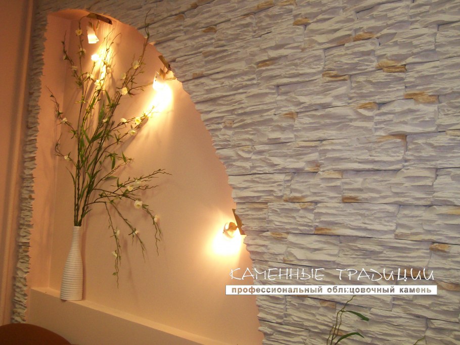 Отделка искусственным камнем