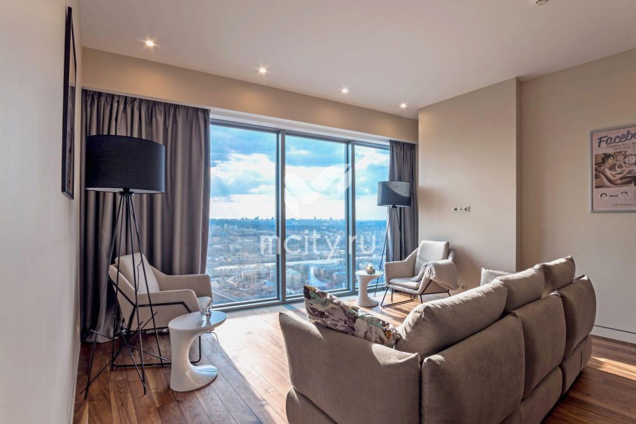 Квартиры с панорамными комнатными