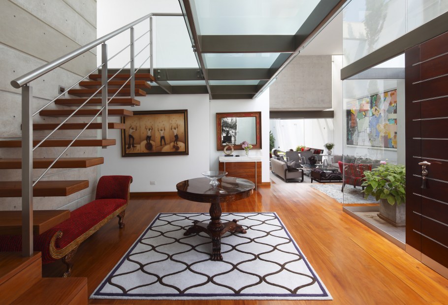 Лестница второй свет