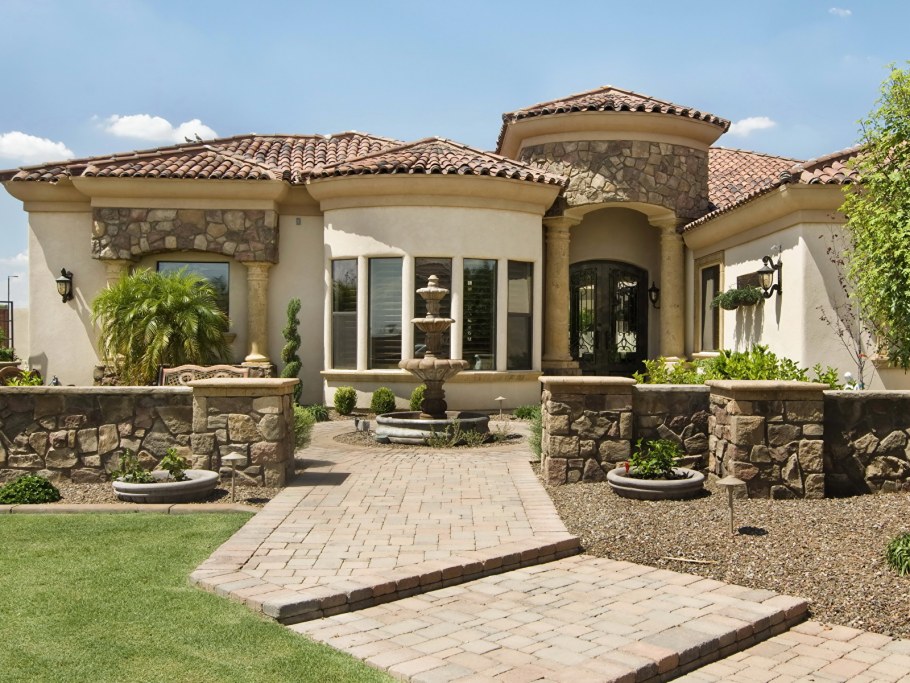 Загородный дом в средиземноморском стиле